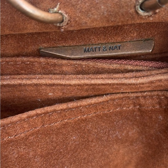 Matt & Nat Vegan Suede Vintage Collection Cross Body Bag - Picture 3 of 8